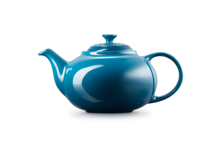 Stoneware Classic Teapot | Le Creuset UK