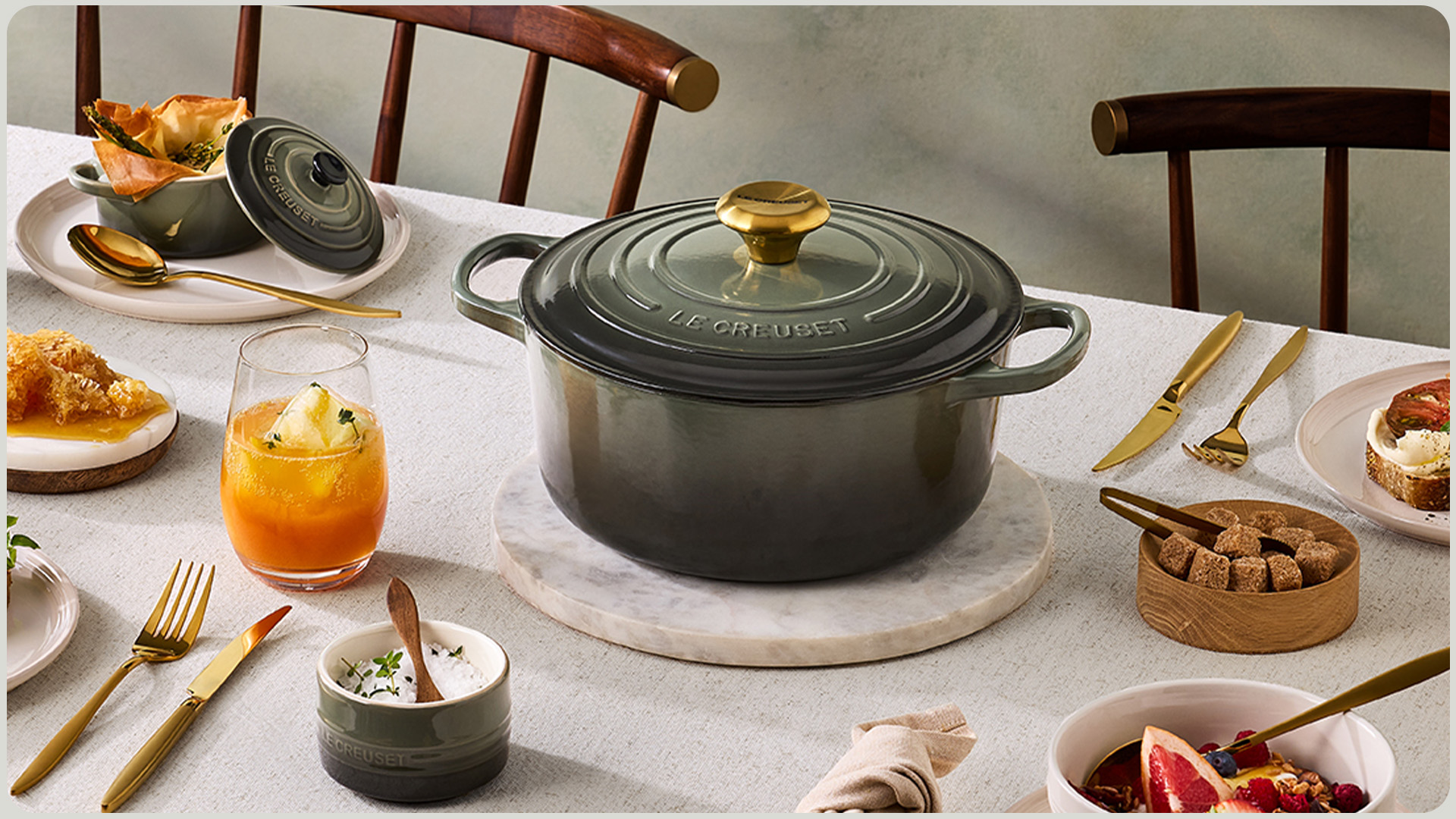 Le creuset sold