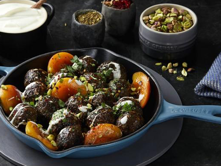 Beef kofte with apricots and pistachios